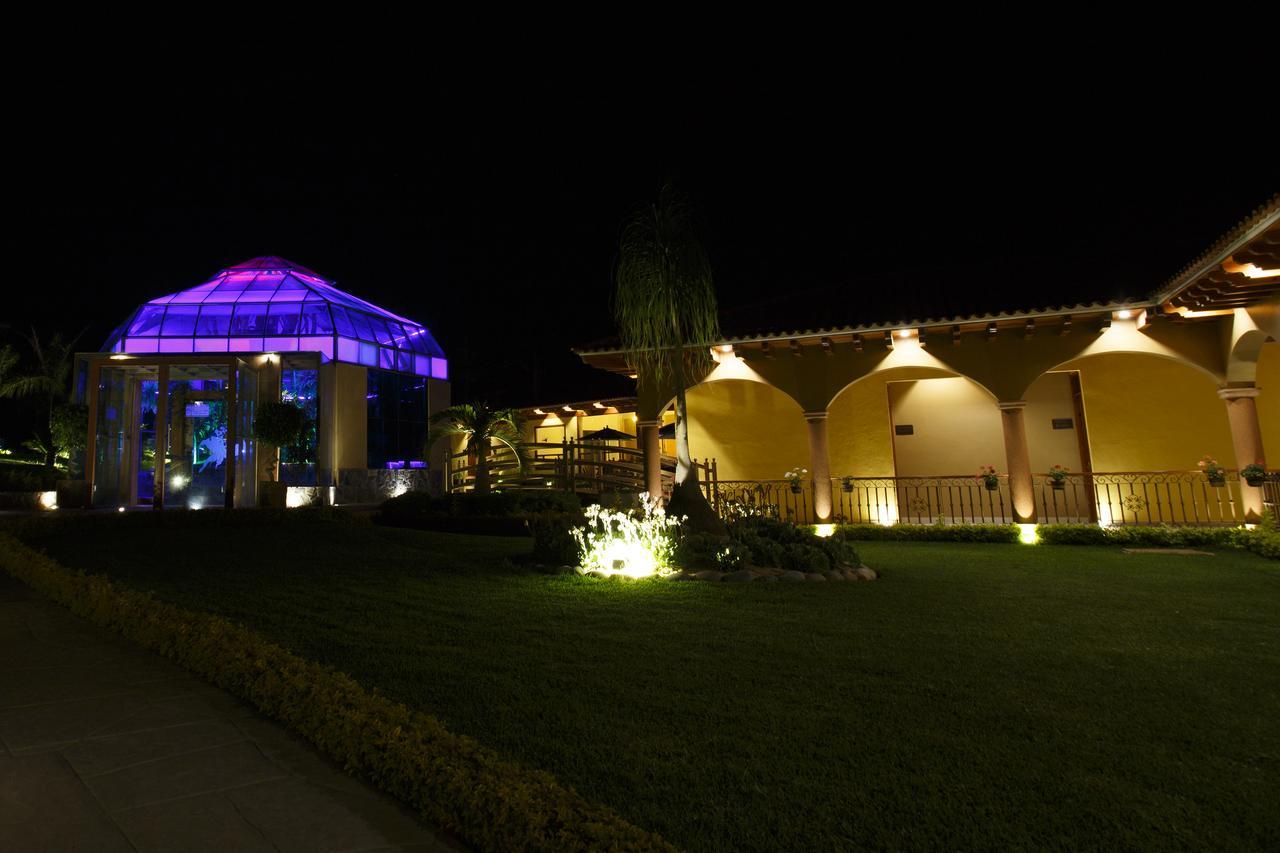 Quinta Sauz Hotel Tacambaro de Codallos Exterior photo