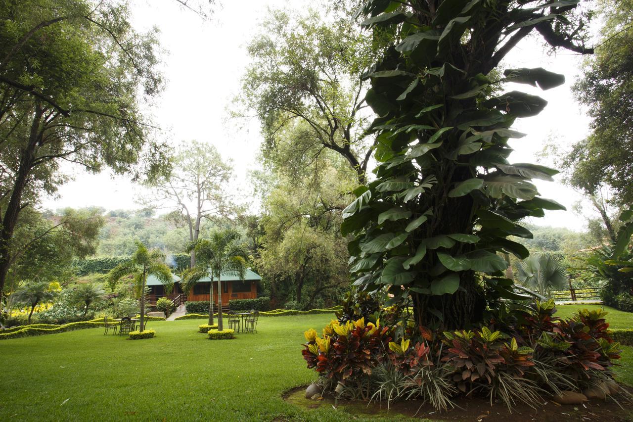 Quinta Sauz Hotel Tacambaro de Codallos Exterior photo