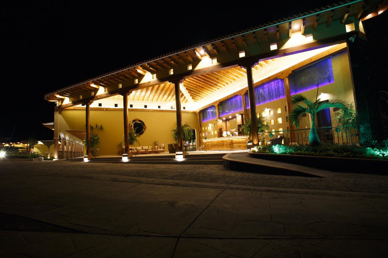 Quinta Sauz Hotel Tacambaro de Codallos Exterior photo